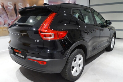 Volvo XC40 T3 Momentum