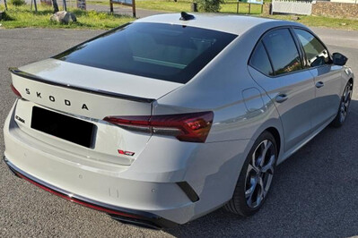 Skoda Octavia RS 2.0 TSI DSG