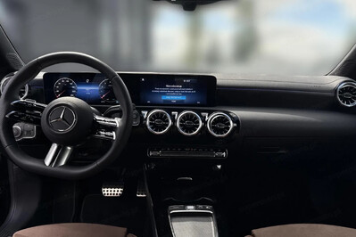 Mercedes CLA 220 4-Matic AMG Line 8G-DCT