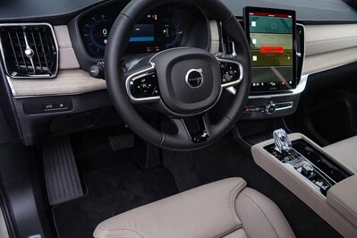 Volvo XC90 T8 AWD Plug-In Hybrid Plus Bright 7os