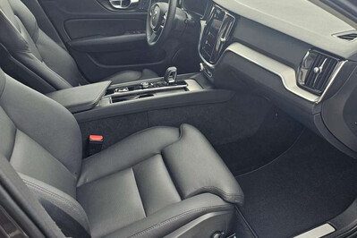 Volvo V60 B4 D Plus Dark