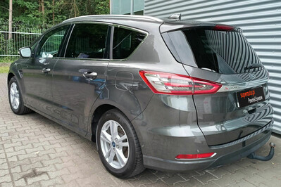 Ford S-MAX 2.5 Hybrid Titanium CVT