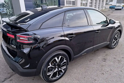 Citroen C4 Max EAT8 1.2 PureTech