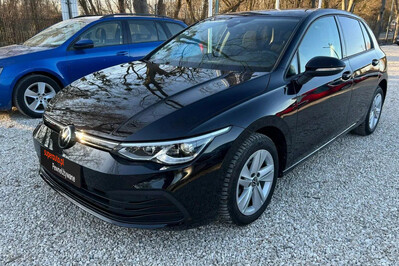 Volkswagen Golf VIII 1.5 eTSI EVO Life DSG