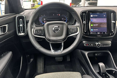 Volvo XC40 B4 Core aut