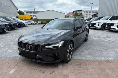 Volvo V90 T6 AWD Plug-In Hybrid Plus Dark