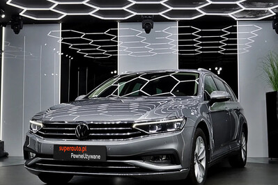 Volkswagen Passat 2.0 TSI Elegance DSG