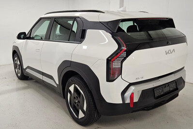 Kia EV3 81.4kWh Earth