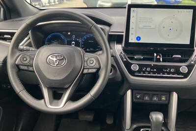 Toyota Corolla Cross 2.0 Hybrid Executive