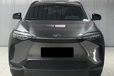 Toyota bZ4X Prestige 4x2 Electric