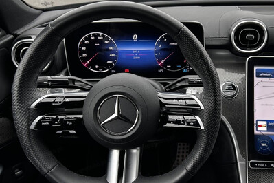 Mercedes Klasa C 200 4-Matic AMG