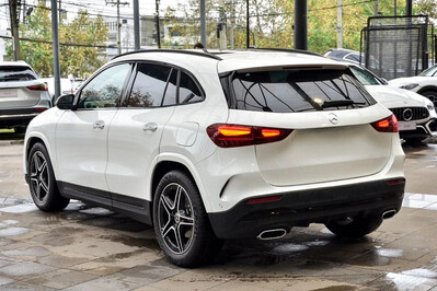 Mercedes GLA 250 e AMG Line