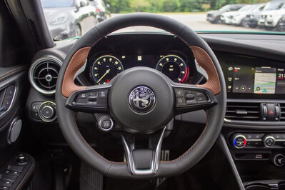 Alfa Romeo Giulia Intensa Q4