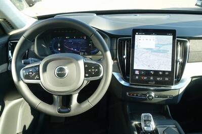 Volvo XC90 T8 AWD Plug-In Hybrid Plus Bright 7os
