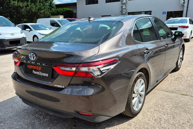Toyota Camry 2.5 Hybrid Comfort