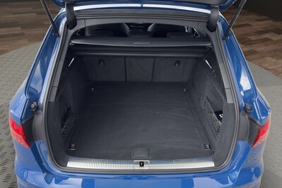 Audi A4 45 TFSI quattro S Line Competition Plus