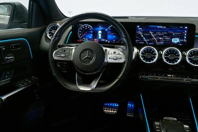 Mercedes EQB 300 4MATIC AMG