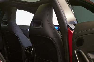 Mercedes CLA 220 4-Matic AMG Line 8G-DCT