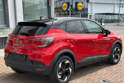 Renault Captur Techno 1.0 TCe