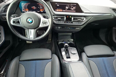 BMW Seria 2 216d M Sport aut