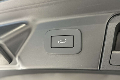 Land Rover Range Rover Velar 2.0 D200 Dynamic SE