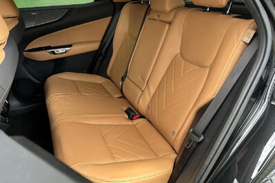 Lexus NX 350h Omotenashi AWD