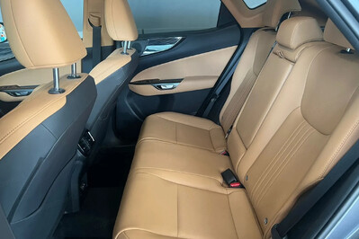 Lexus NX 350h Prestige 2WD