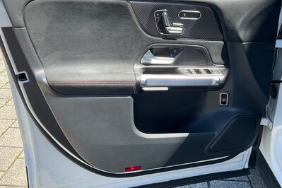 Mercedes GLB 200 AMG Line