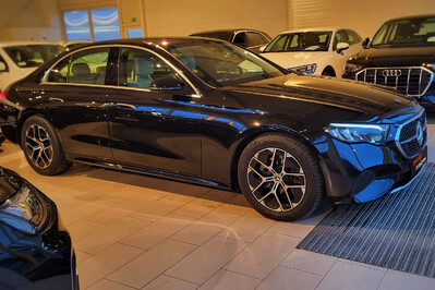 Mercedes E Klasa 200 4-Matic Avantgarde 9G-Tronic