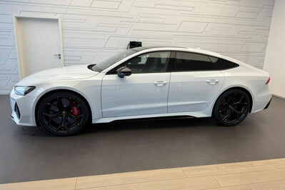 Audi A7 RS7 TFSI quattro Performance