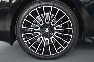 BMW Seria 7 740d xDrive M Sport