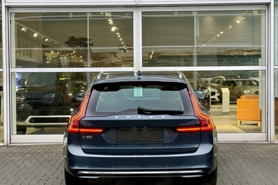 Volvo V90 T6 AWD Plug-In Hybrid Core