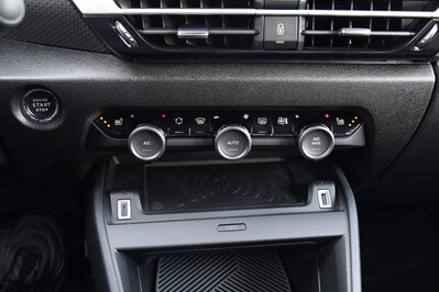 Citroen C4 Max eDCT6 1.2 mHEV
