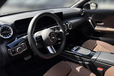 Mercedes CLA 220 4-Matic AMG Line 8G-DCT