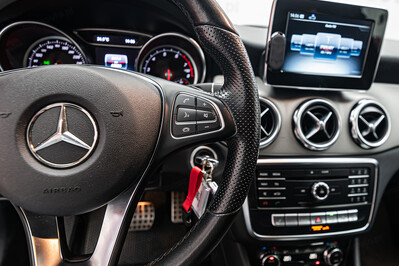 Mercedes GLA 200 7G-DCT