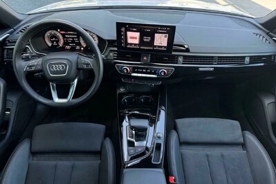Audi A4 40 TDI S Line S tronic