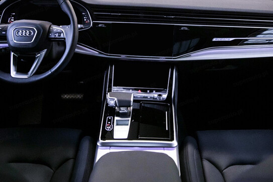 Audi Q7 50 TDI quattro S Line