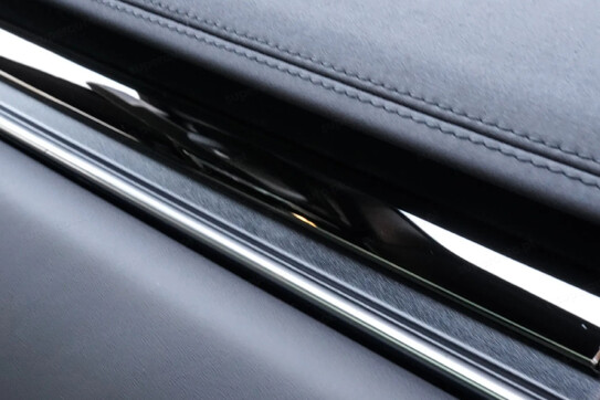 Land Rover Range Rover Sport D300 Dynamic SE