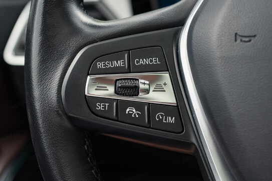 BMW Seria 3 320d xDrive Luxury Line