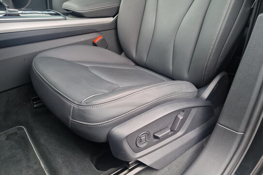 Audi Q7 50 TDI quattro S Line