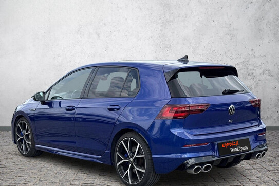 Volkswagen Golf VIII 2.0 TSI 4Mot R DSG
