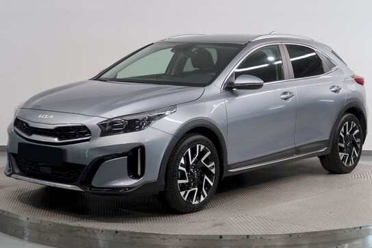 Kia XCeed 1.5 T-GDI Business Line DCT