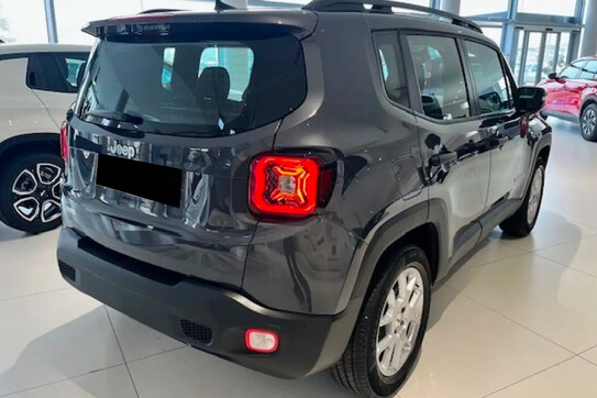 Jeep Renegade Altitude 1.5 T4 mHEV DCT