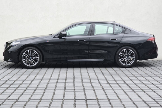 BMW Seria 5 520d xDrive M Sport