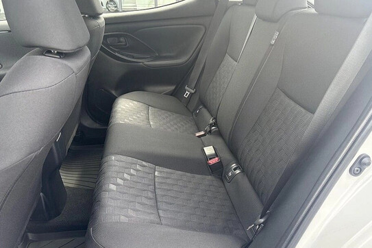 Mazda 2 1.5 Hybrid