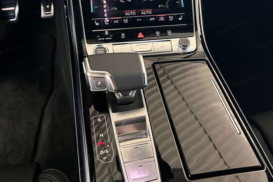 Audi A8 L 60 TFSI e quattro