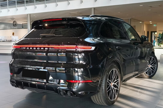 Porsche Cayenne S E-Hybrid