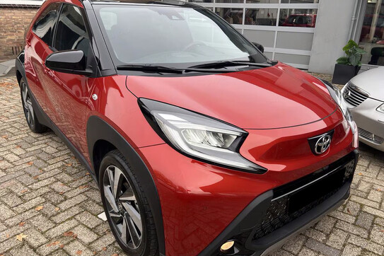 Toyota Aygo X Executive 1.0 benzyna