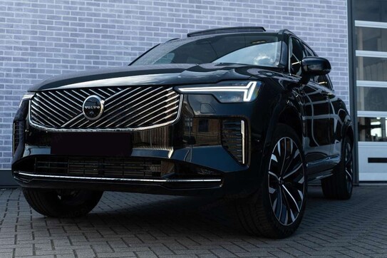 Volvo XC90 T8 AWD Plug-In Hybrid Plus Bright 7os