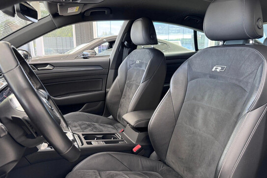 Volkswagen Arteon 2.0 TSI R-Line DSG